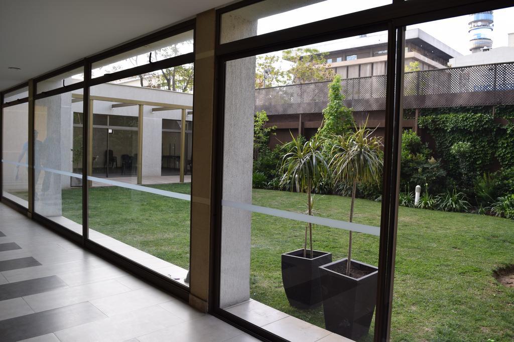 Sys Suites Lord Cochrane 圣地亚哥 外观 照片