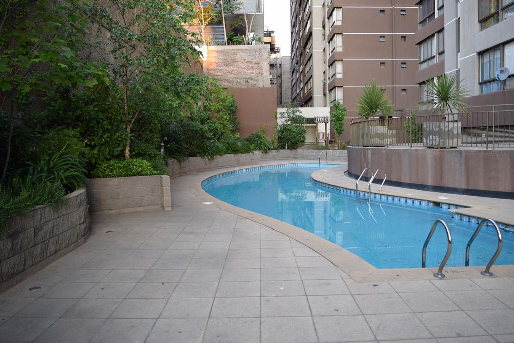 Sys Suites Lord Cochrane 圣地亚哥 外观 照片